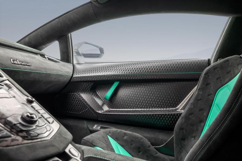  - Mansory Cabrera | Les photos de la Lamborghini Aventador SVJ modifiée 