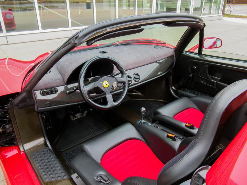 Ferrari F50 | Les photos de la supercar à vendre chez RM Sotheby’s