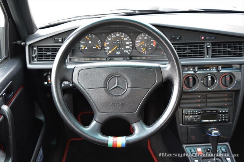 Mercedes 190E “Azzurro” | Les photos de la yougtimer colorée 