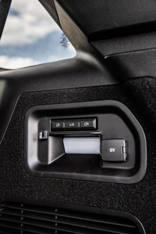  - Ford Explorer Plug-In Hybrid | Les photos du massif SUV hybride rechargeable