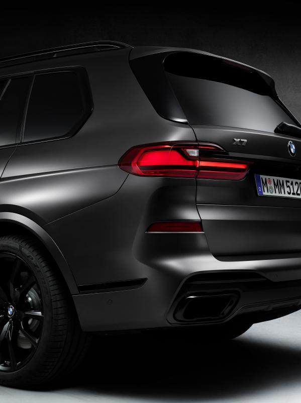  - BMW X7 Dark Shadow Edition | Les photos du grand SUV en série limitée