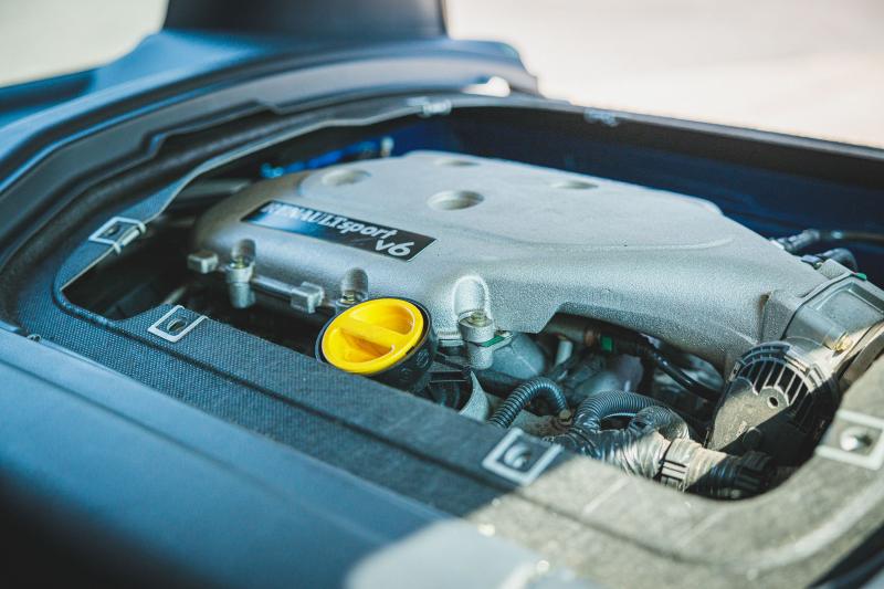 Renault Clio V6 phase 2 | Les photos de l’exemplaire à vendre aux enchères
