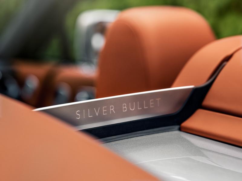  - Rolls-Royce Dawn Silver Bullet | Les photos officielles du cabriolet de luxe en Italie