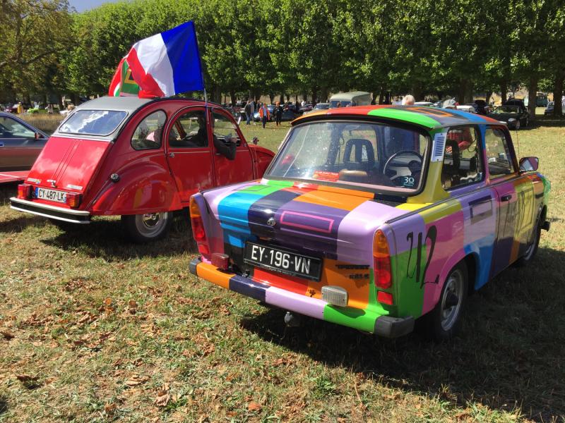 13ème Traversée de Paris estivale en véhicules d’époque | Toutes nos photos de l'évènement