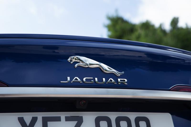  - Jaguar XF (2021) | Les photos de la berline familiale restylée