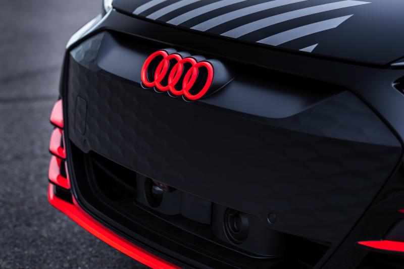 Audi e-tron GT | les photos officielles de la version camouflée