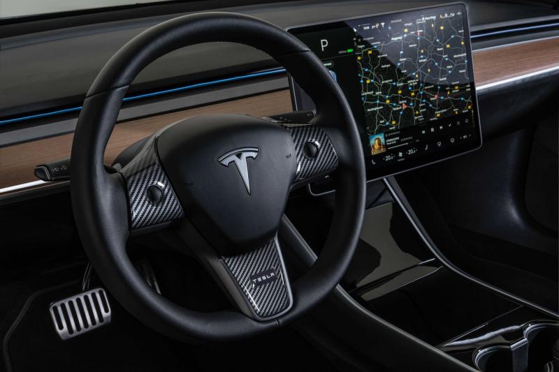  - Tesla Model 3 by Startech | Les photos de la berline électrique préparée