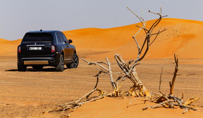  - Rolls-Royce Cullinan | Les photos du SUV dans le désert d’Arabie