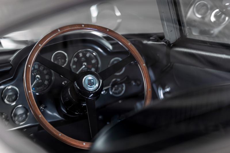  - Aston Martin DB5 | les photos de la voiture mythique de James Bond
