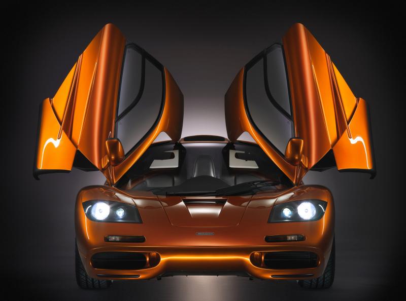 Dans le garage d'Elon Musk | McLaren, Jaguar, BMW