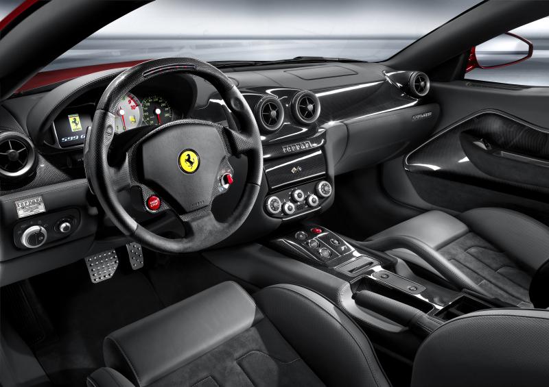 Dans le garage de Tony Parker | Lamborghini, Ferrari et DeLorean
