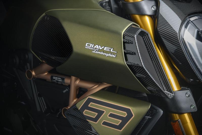  - Ducati Diavel 1260 Lamborghini | Les photos de la moto en édition limitée