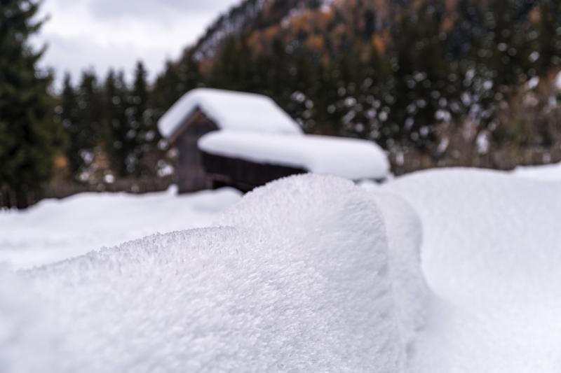 Vanlife en hiver | Les photos du camping sous la neige vu par Mercedes