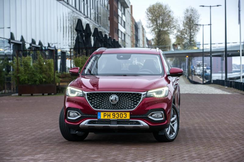 MG EHS Plug-In Hybrid | Les photos du SUV hybride rechargeable