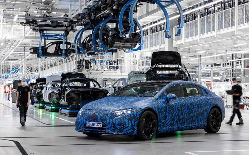  - Mercedes EQ 2022 | Les photos des six modèles 100% électriques en préparation