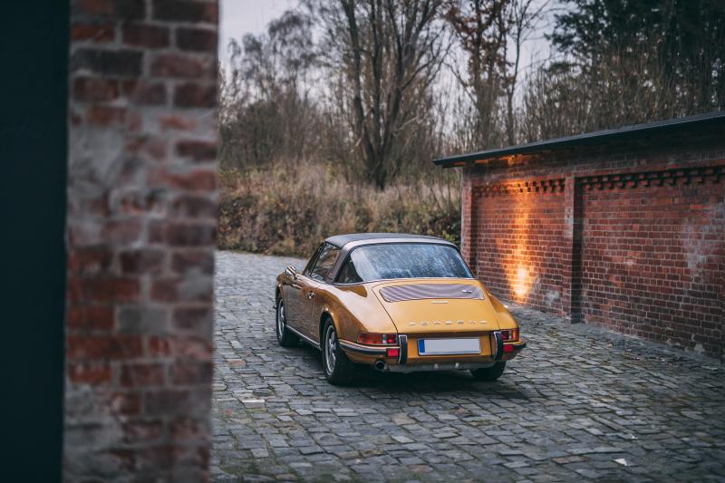  - Porsche, Ferrari & Jensen | Les photos des classiques de “The Gold Collection”