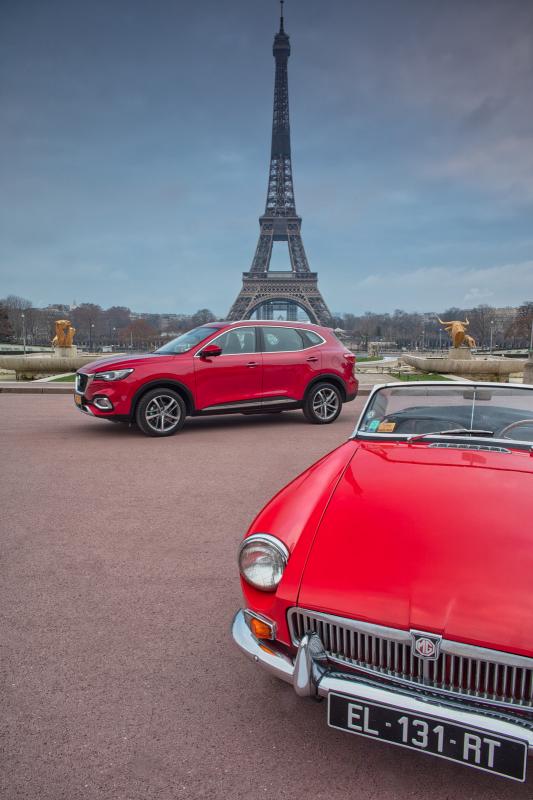 MG EHS (2021) | Les photos du SUV hybride rechargeable à Paris