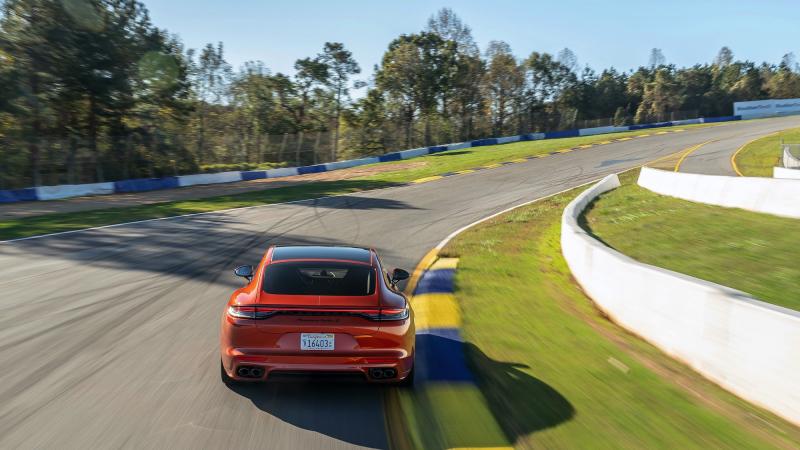  - Porsche Panamera Turbo S | Les photos du record à Road Atlanta