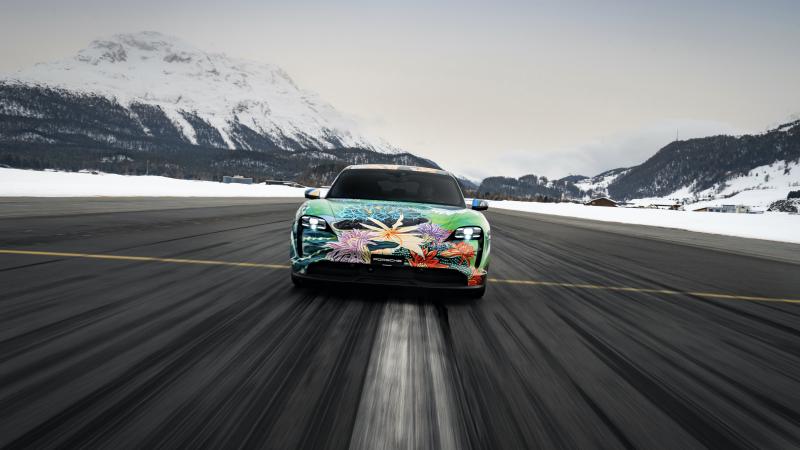Porsche Taycan Artcar Richard Phillips | les photos de la sportive électrique