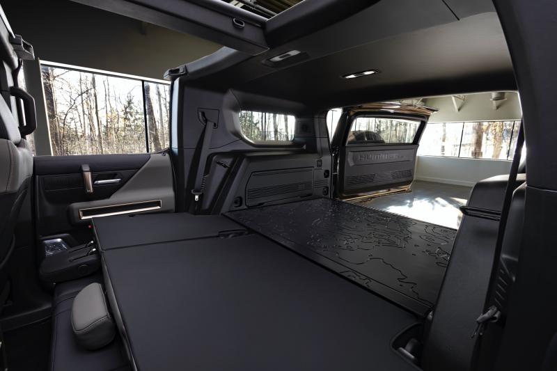 Hummer EV SUV (2024) | Les photos de la variante SUV du tout-terrain électrique