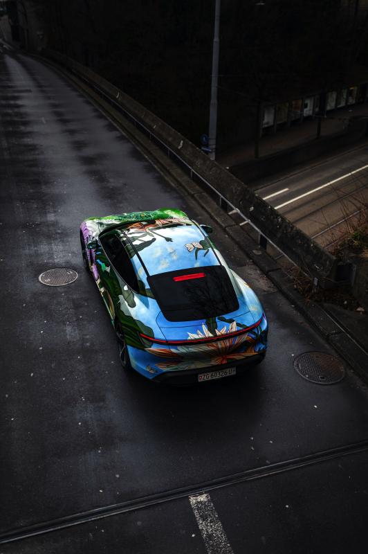  - Porsche Taycan 4S Artcar | Les photos de la berline électrique customisée