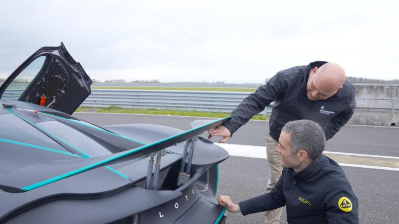  - Lotus Evija (2021) | Les photos de l'hypercar électrique sur piste