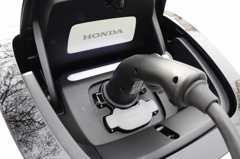 L'électrique au quotidien | Honda e vs Mazda MX-30