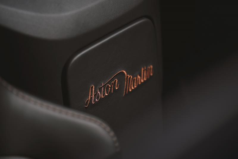  - Aston Martin Vantage Roadster “A3” | Les photos de la série limitée