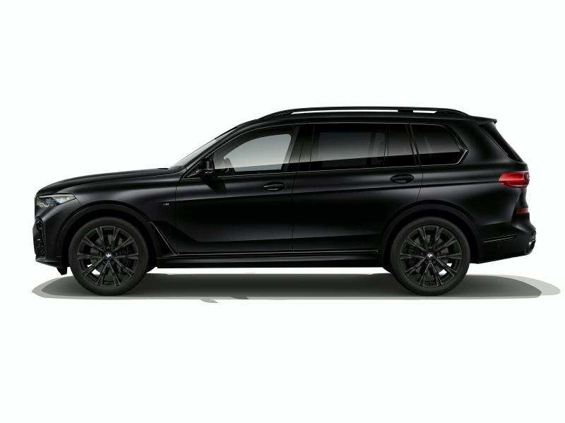  - BMW X7 Edition Frozen Black (2021) | Les photos du grand SUV en série limitée
