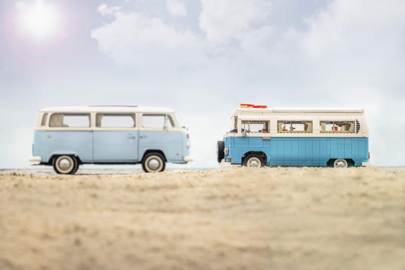  - Volkswagen T2 Camper Van | les photos officielles du camping-car en version Lego