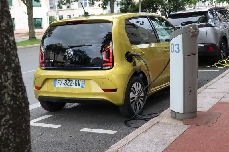  - L'électrique au quotidien | Volkswagen e-up! 2.0