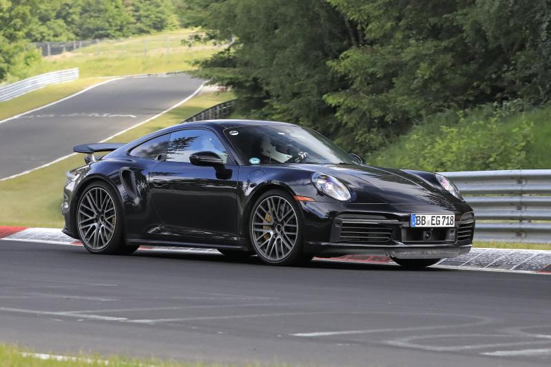  - Porsche 911 Turbo E-Hybrid (2024) | Les spyshots de la sportive électrifiée