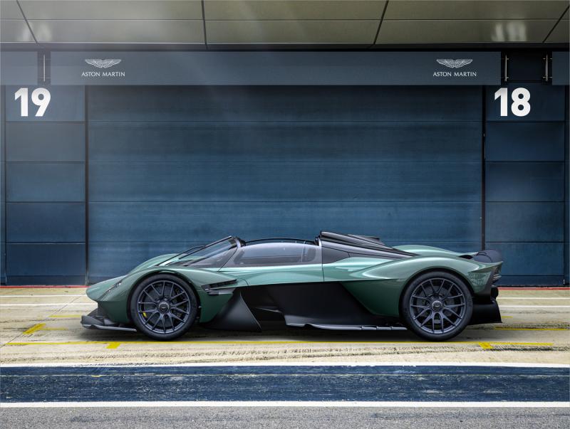  - Aston Martin Valkyrie Spider (2022) | Les photos de l’hypercar découvrable