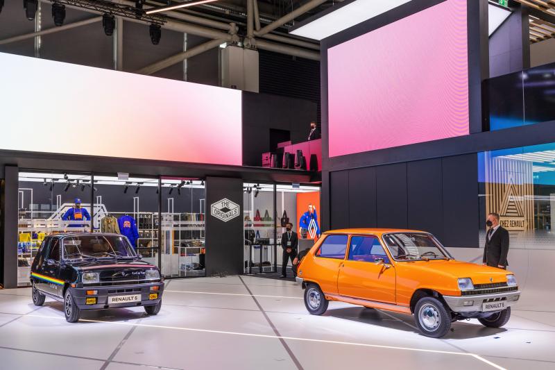  - La future Renault 5 électrique face à ses ancêtres au salon de Munich 2021