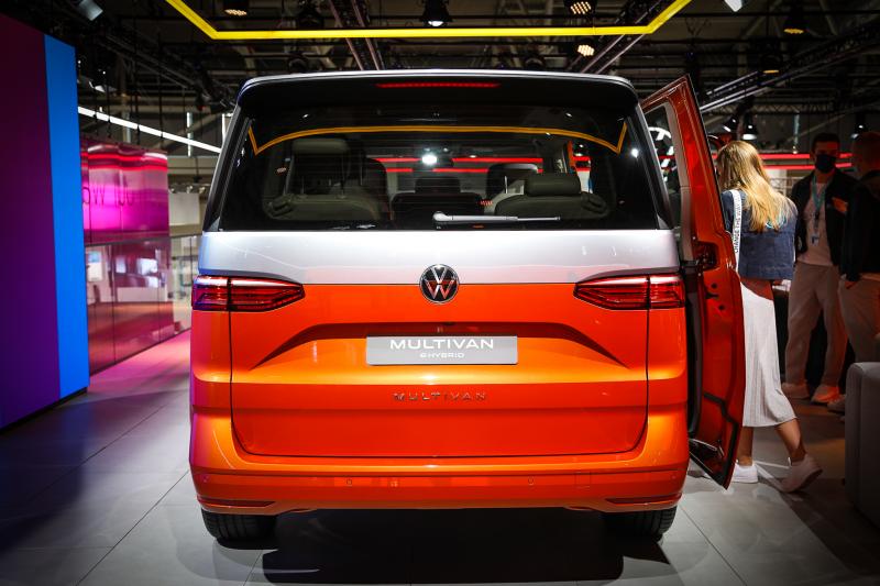  - Volkswagen Multivan T7 eHybrid | nos photos au salon de Munich 2021