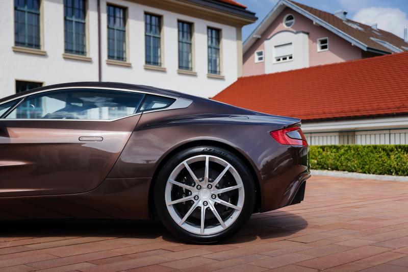  - Aston Martin One-77 | Les photos de la sculpturale super-sportive