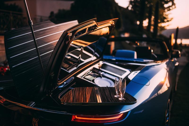  - Rolls-Royce Boat Tail | 1ère publique pour la voiture la plus chère du monde