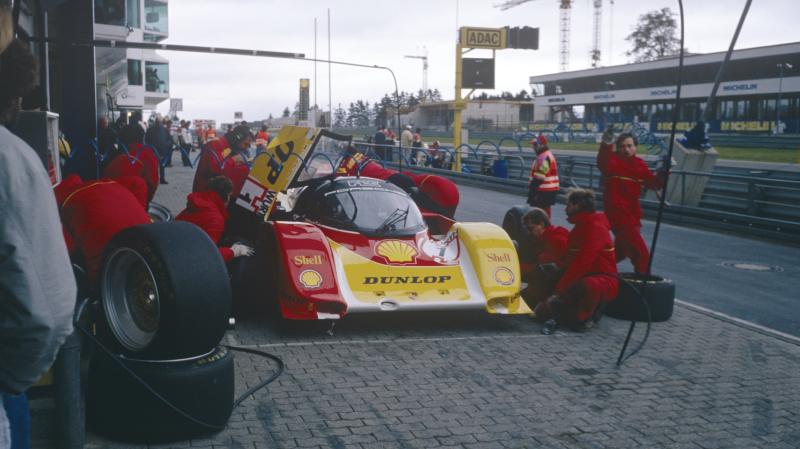  - Porsche 962 C No 17 | Les photos du bolide restauré