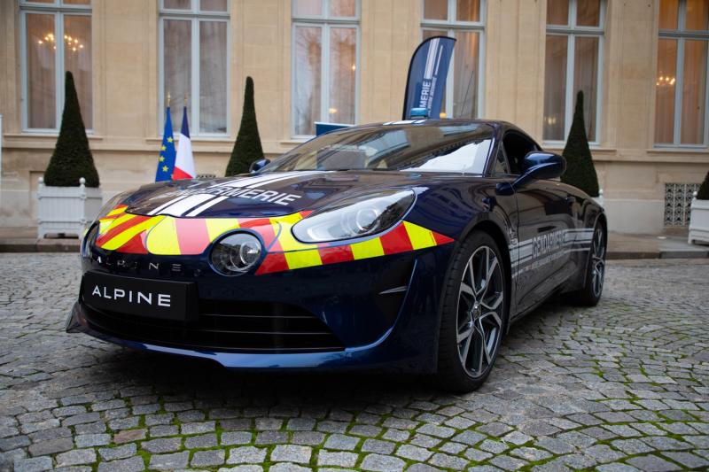 Alpine A110 | Les photos des modèles livrés à la Gendarmerie nationale