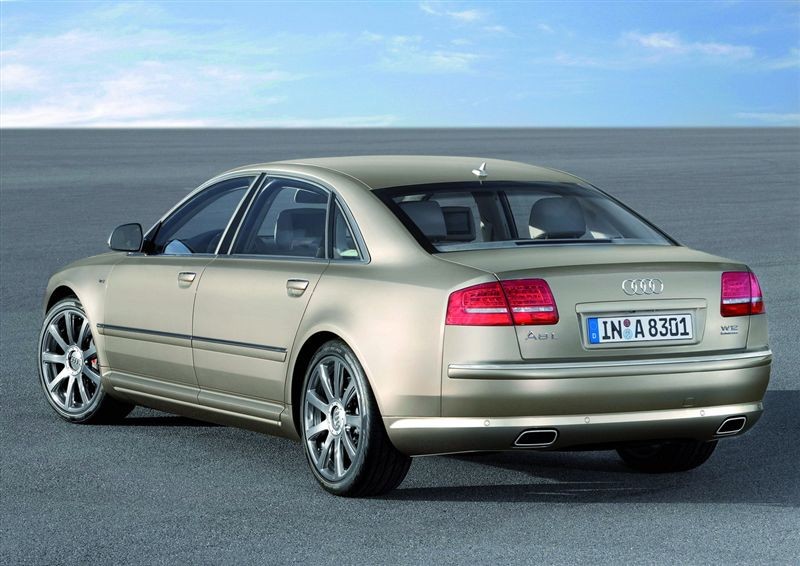  - Audi A8 (2007)