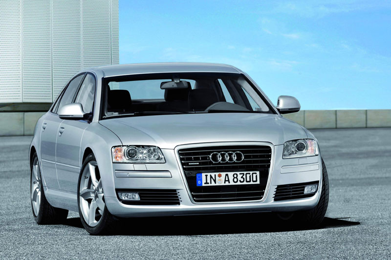  - Audi A8 (2007)