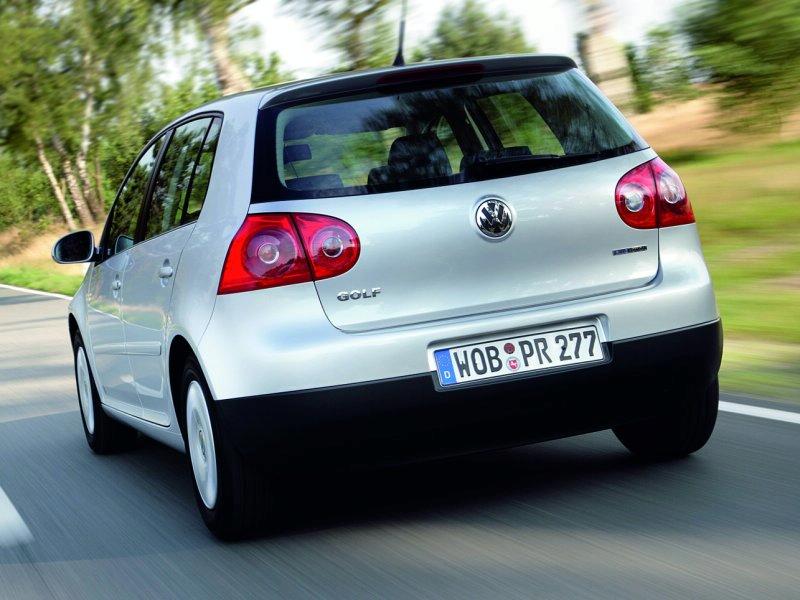  - Volkswagen Golf BlueMotion