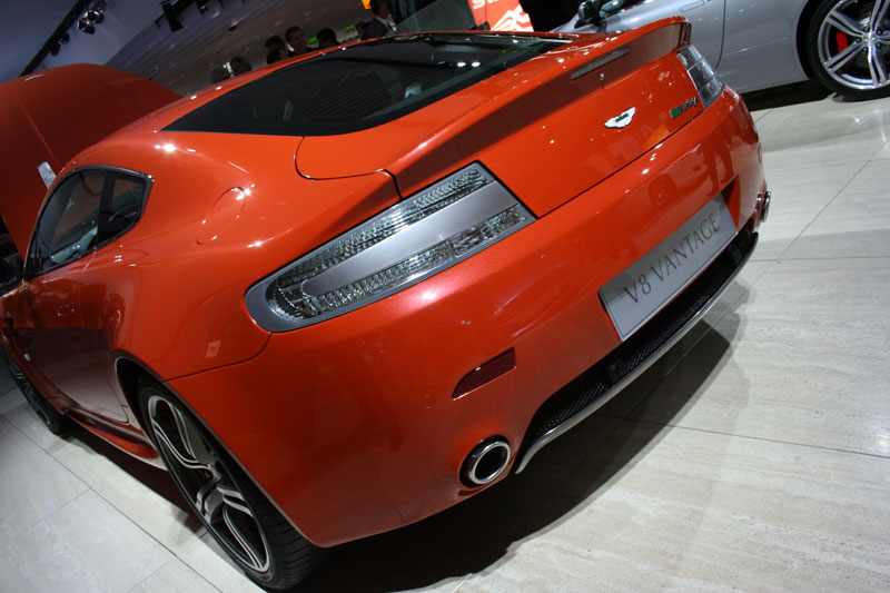  - Aston Martin V8 Vantage N400