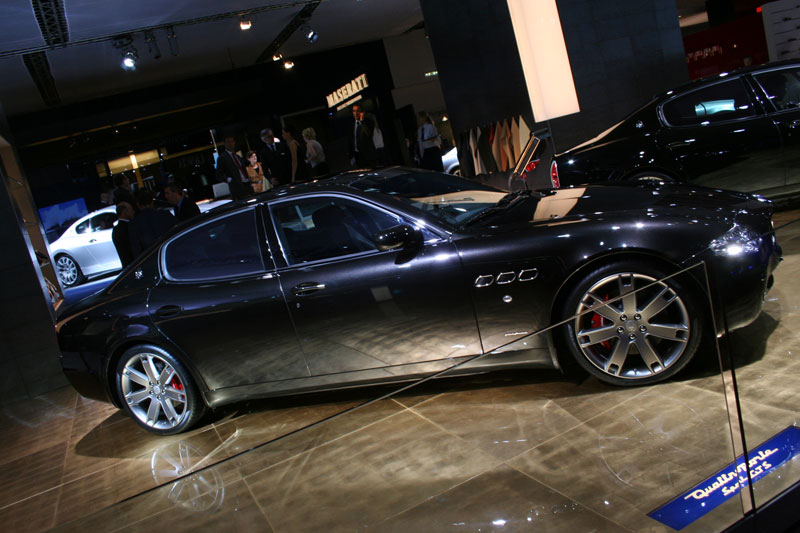  - Maserati Quattroporte Sport GT S