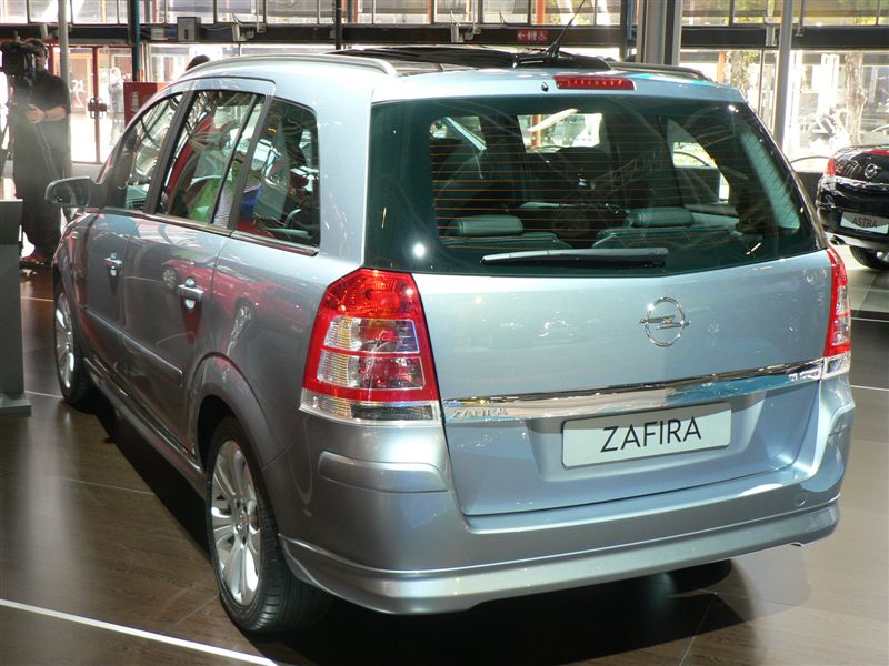  - Opel Zafira (2008)