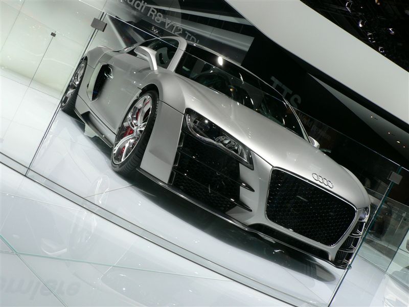  - Audi R8 V12 TDI