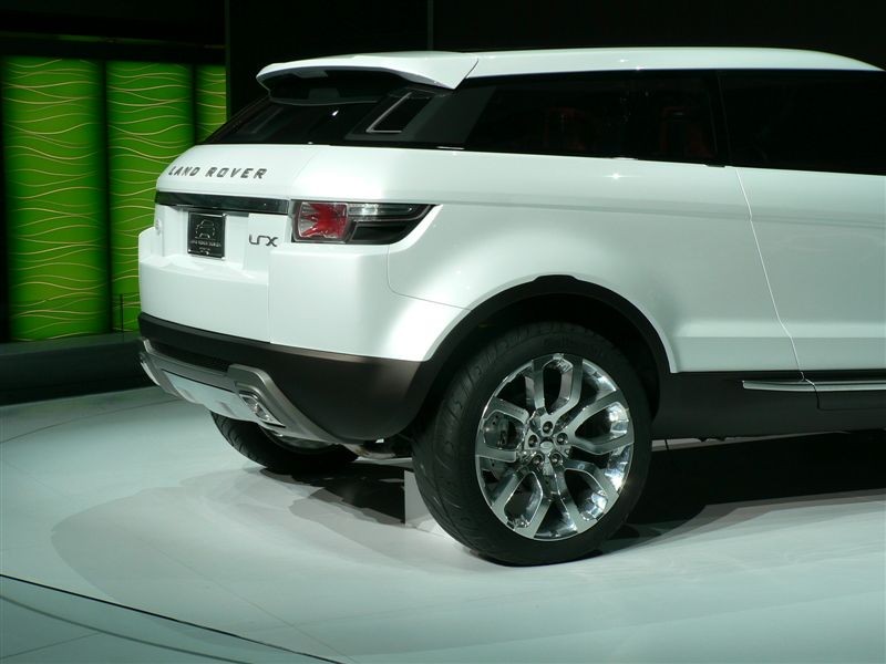  - Land Rover LRX Concept