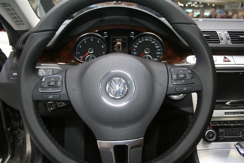 - Volkswagen Passat CC