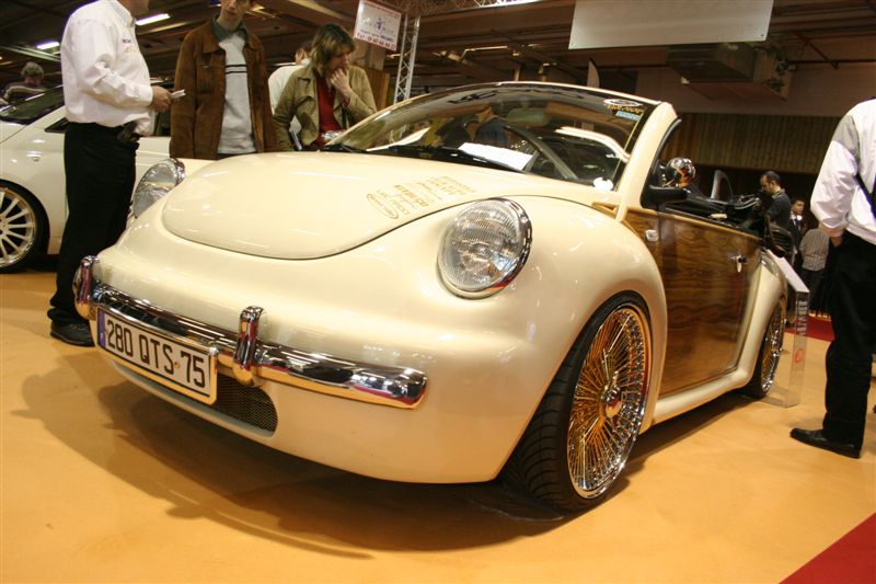  - Volkswagen New Beetle "Beecox"