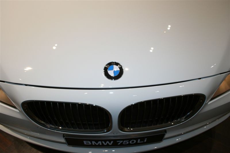  - BMW Série 7 (V)